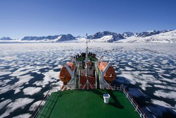 Nordeuropa, Grönland: Inuit, Eisberge und Nordlichter - Eisbrecher